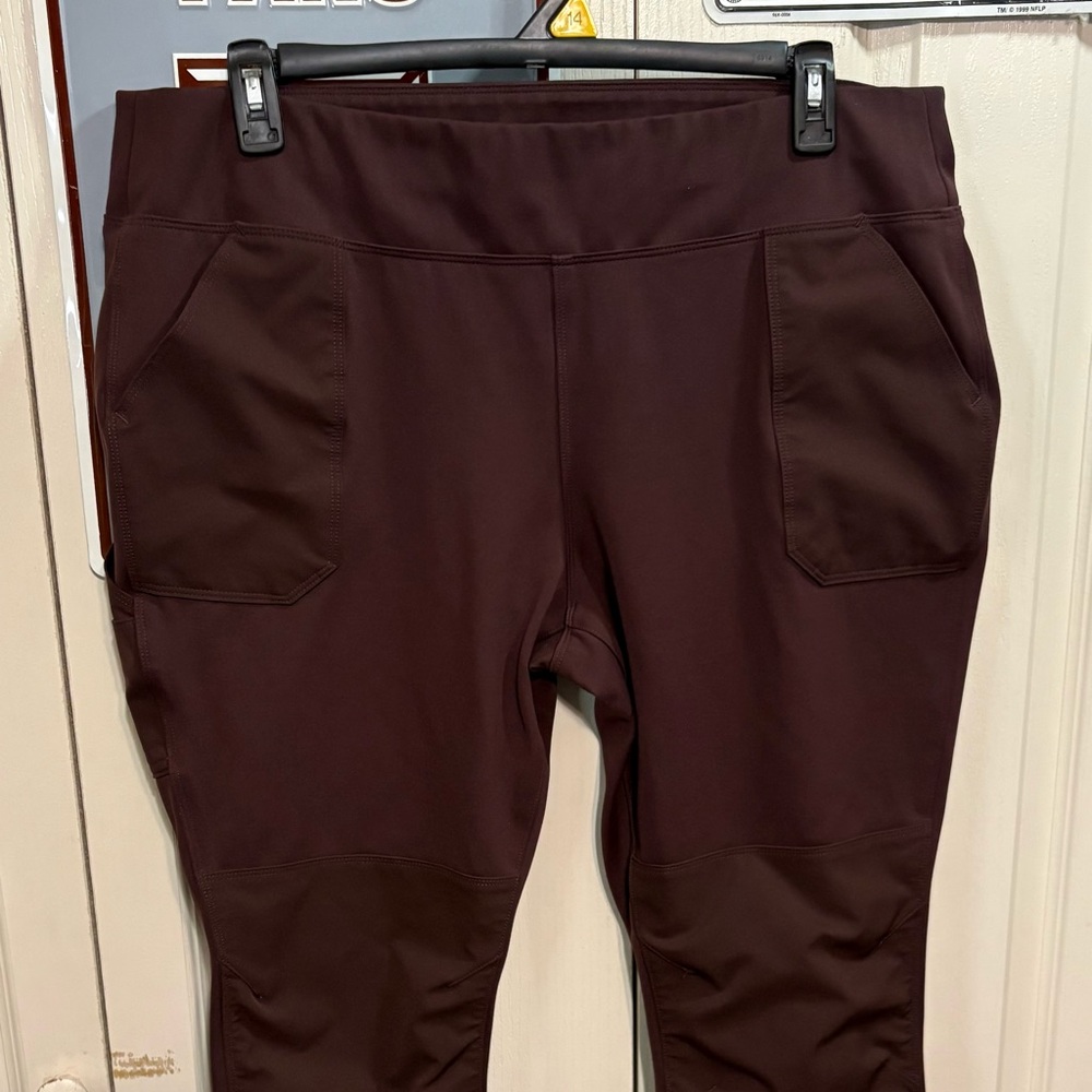 Carhartt Women's Dark Brown Leggings with Utility Pockets